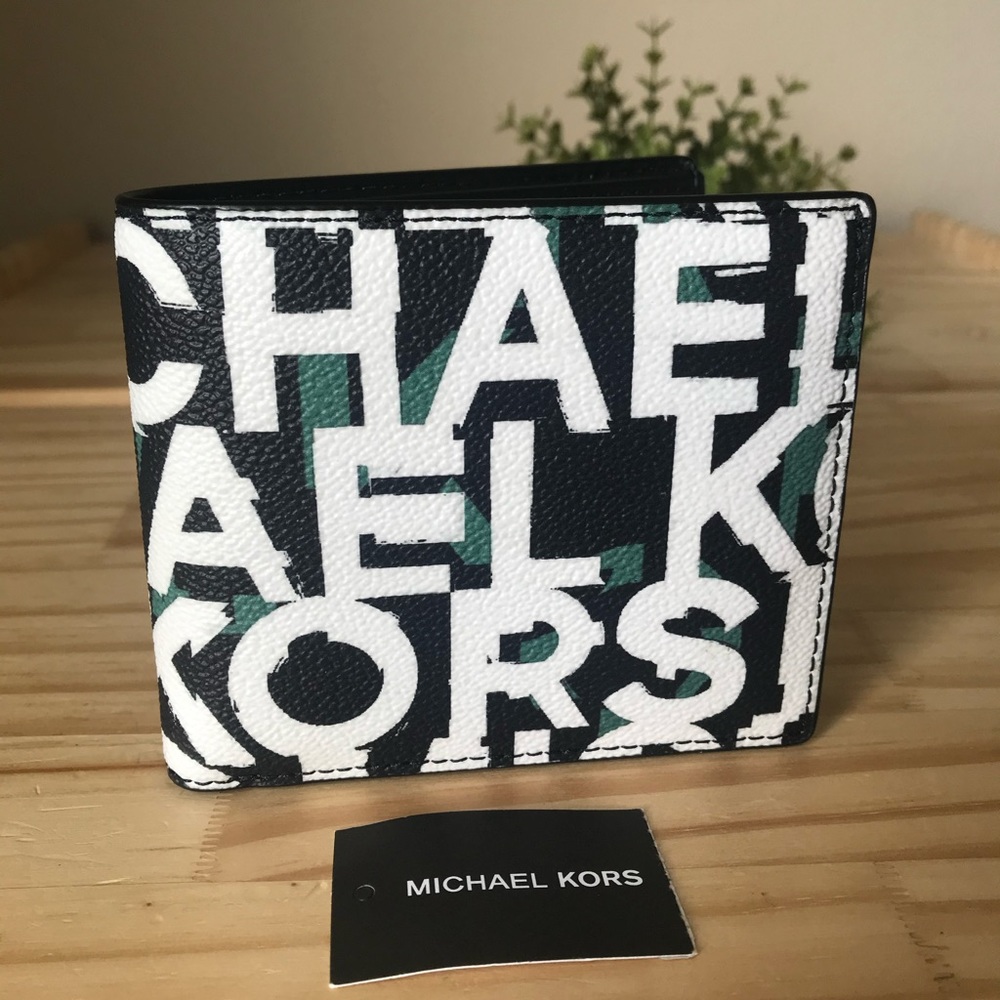 Michael Kors wallet men🎈🎈